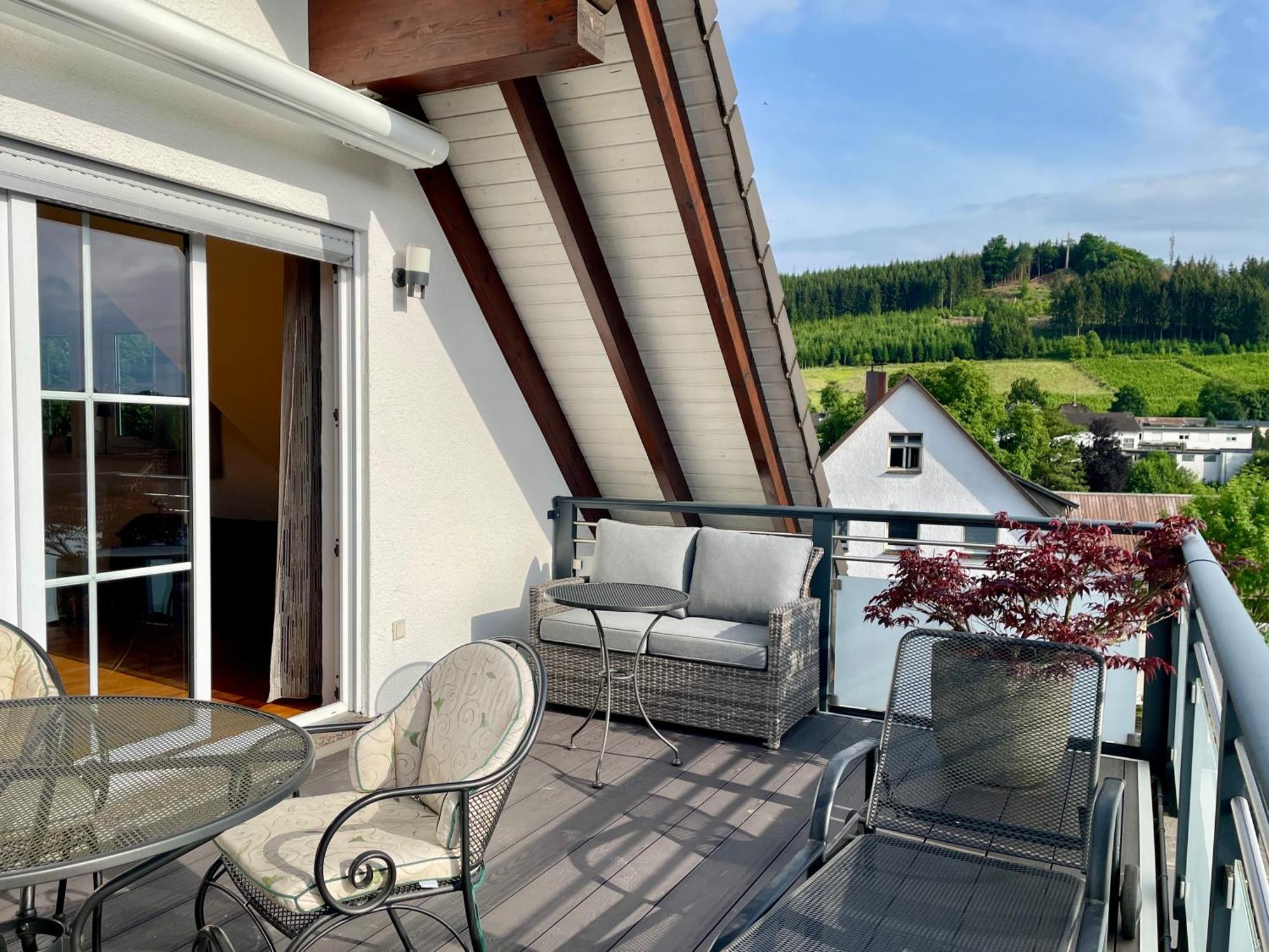Moderne Ferienwohnung Mit Sonnenbalkon In Fretter Finnentrop 외부 사진