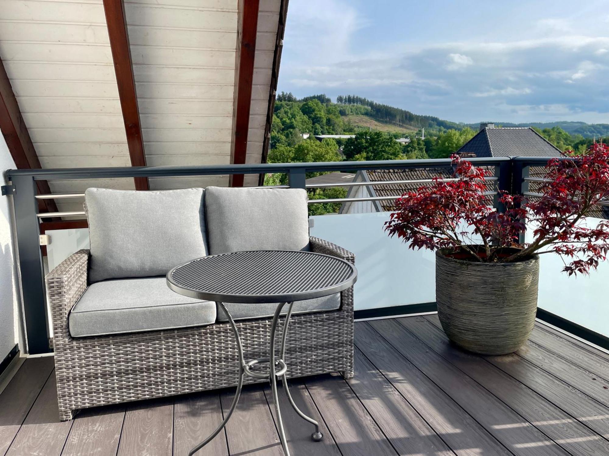 Moderne Ferienwohnung Mit Sonnenbalkon In Fretter Finnentrop 외부 사진